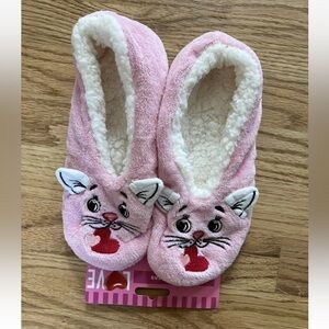 New Love In The Air Womens Kitty  Indoor Slippers - Shoe Size 7-8  Pink